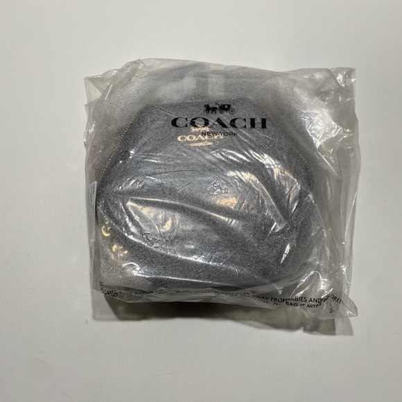 Coach Black Leather Hexagonal Crossbody Purse Geometric Modern - Picture 8 of 8